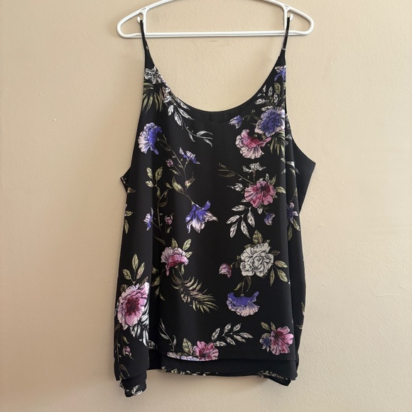 $9🎅🏼 Reitmans Black Floral Print Spaghetti Strap Double Lined Blouse - Picture 2 of 14